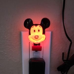 Vintage G.E. Disney Mickey Mouse Nightlight